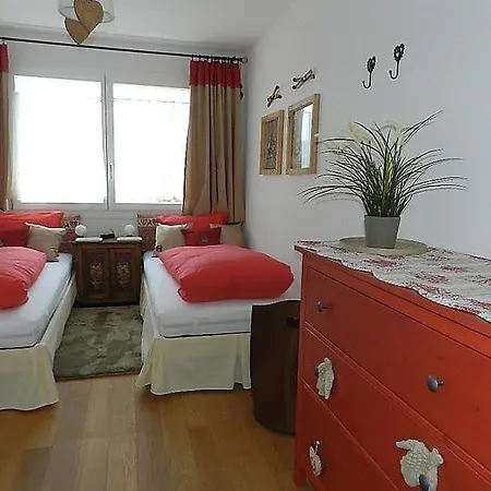 Daire Sleeps 6 Wifi